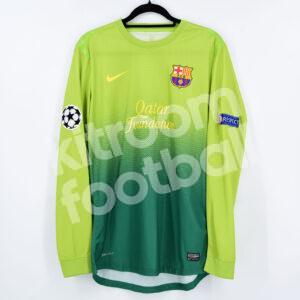 2012-13 Barcelona Goalkeeper Shirt #1 V. VALDES Match Un Worn Issued (Excellent) Green - Image 3