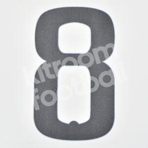 Original Player Issue 2010-13 Real Zaragoza Home Number #8 - Image 3