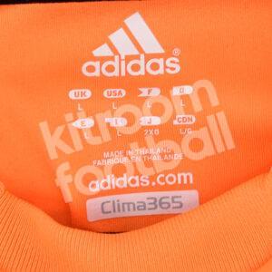 2009-10 Real Madrid Goalkeeper Shirt #1 Iker CASILLAS BNWOT L - Image 3