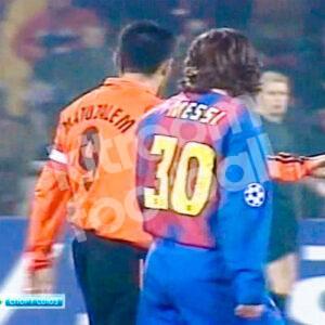 2004-05 Barcelona Retro Edition Home Shirt #30 MESSI Champions League LS (M) - Image 5