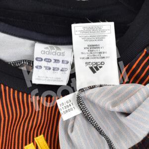 2003-04 Real Madrid Goalkeeper Shirt #1 Iker CASILLAS Size L (Excellent) - Image 4