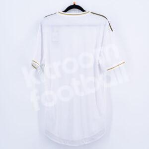 2019-20 Real Madrid Home Shirt Authentic Climachill Size M DW4436 - Image 3