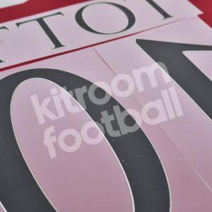 2006-07 As Roma Home Name Set #10 TOTTI (Repro) - Image 3
