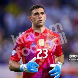Copa America 2024 Argentina Goalkeeper Long Sleeve Shirt #23 Dibu MARTINEZ Adidas (Size L) - Image 4