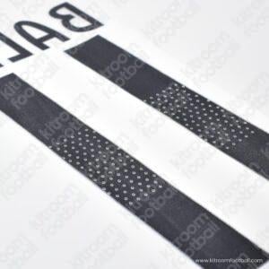 2018-19 Real Madrid Home Name Set #11 BALE Cup (Repro) - Image 2