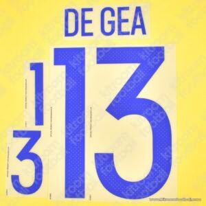 Original Player Issue 2015-17 Spain Friendly Goalkeeper Name Set #13 DE GEA - Image 1